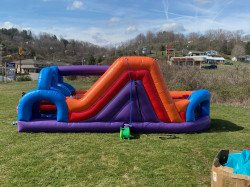 image2 1682442604 U-Shape SlipNSlide/Obstacle